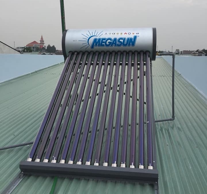 Máy nước nóng năng lượng mặt trời Megasun 120L